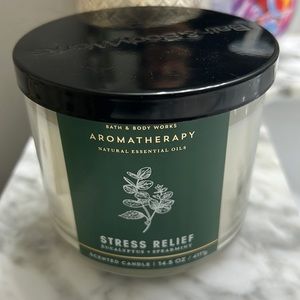 Bath & Body Works Stress Relief Candle